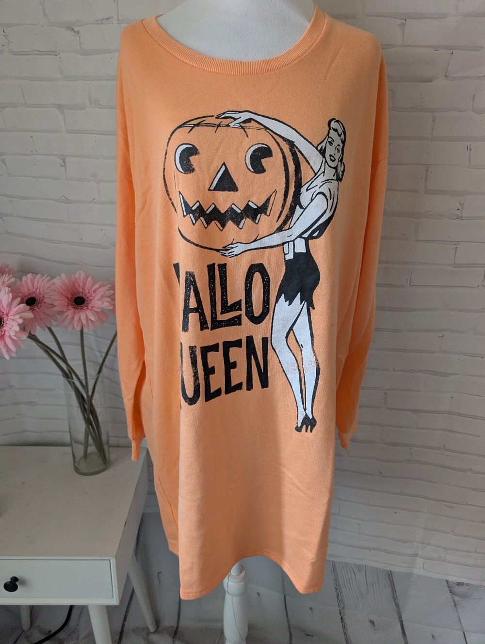 Halloween Pumpkin 'Hallo Queen' Orange Nightgown Pajamas And Socks